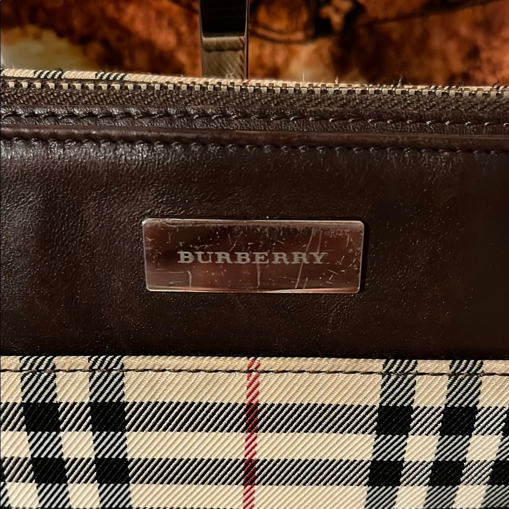 Burberry Nova Check Shoulder Bag EUC - Picture 3 of 7
